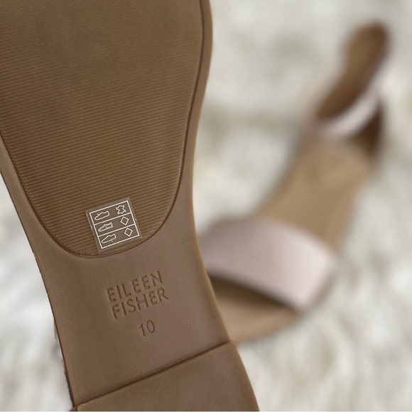 EILEEN FISHER 10 NEW Razz Tumbled Leather Ankle Strap Sandals in Chalk NIB NWT - Picture 10 of 16